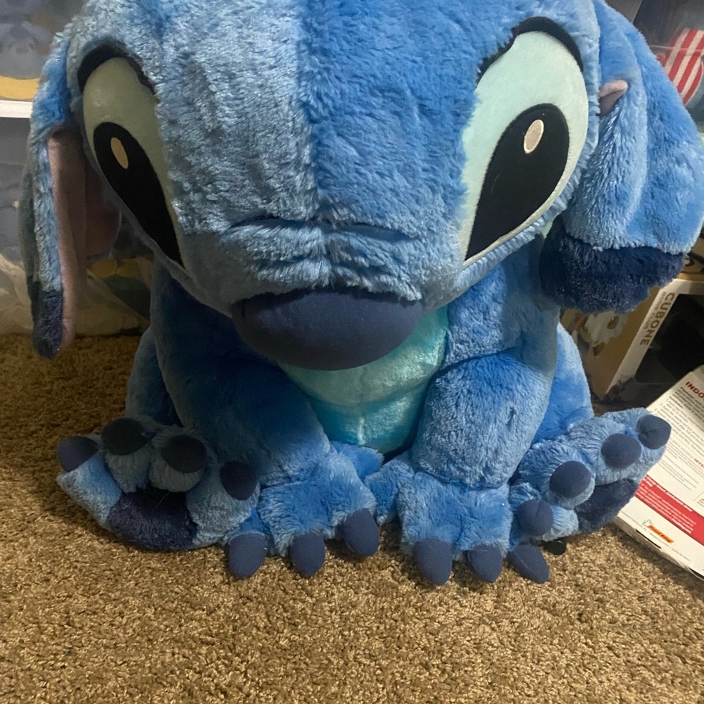 Disney Jumbo Stitch plush 20+ inch plush